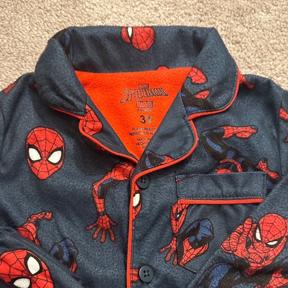 Marvel Spider-Man Kids Pajama Set - Black and Red - Picture 3 of 5